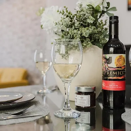 Lovely Penthouse In St Paul's By Homely *