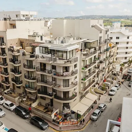 Lovely Penthouse In St Paul's By Homely 公寓