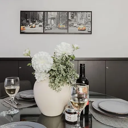 Appartement Lovely Penthouse In St Paul's By Homely St. Paul's Bay