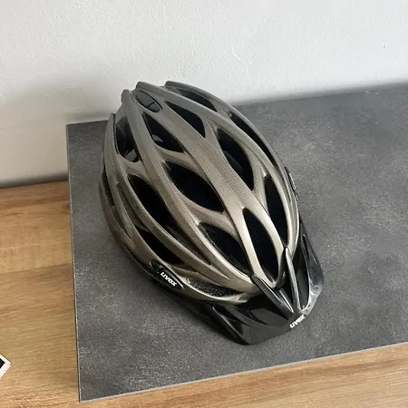 Lovely Penthouse In St Paul's By Homely * St. Paul's Bay