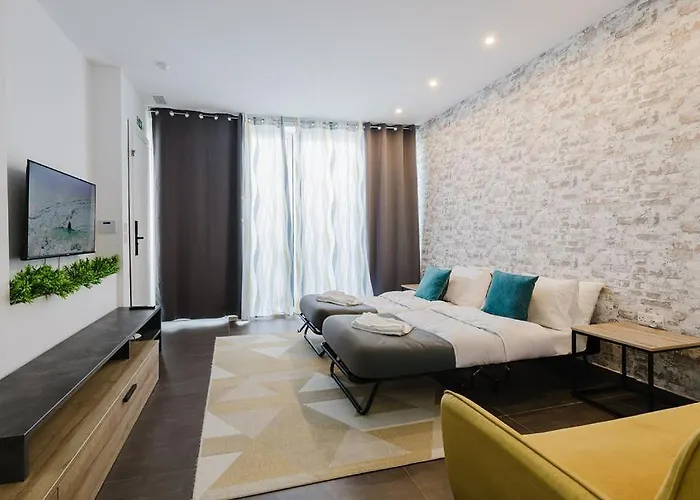 Lovely Penthouse In St Paul's By Homely 公寓 圣保罗湾城