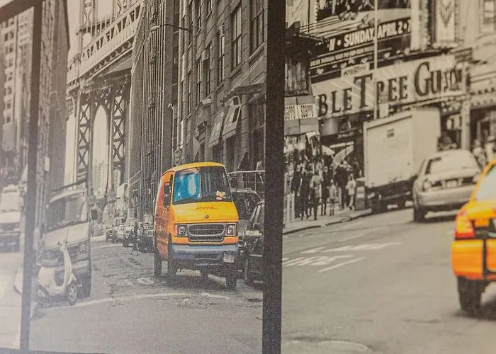 Lovely Penthouse In St Paul's By Homely * 圣保罗湾城