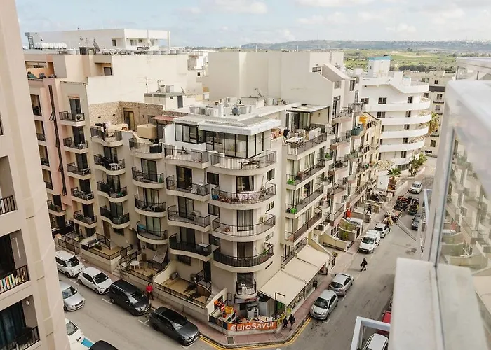 Lovely Penthouse In St Paul's By Homely 公寓