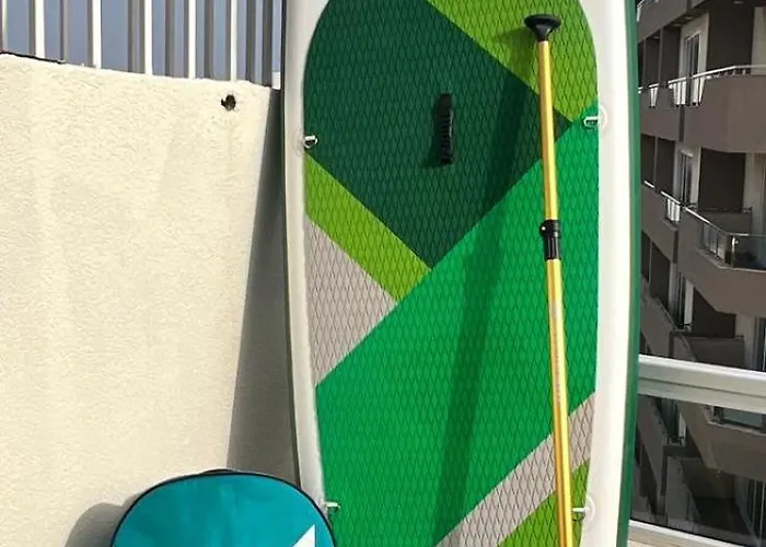 Lovely Penthouse In St Paul's By Homely *